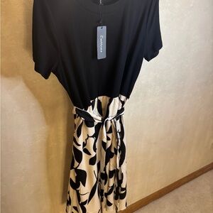 Zelie for She Black and White Midi Dress